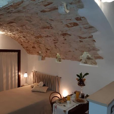 Donna Lucrezia Dimora A Corte B&B Conversano Eksteriør bilde