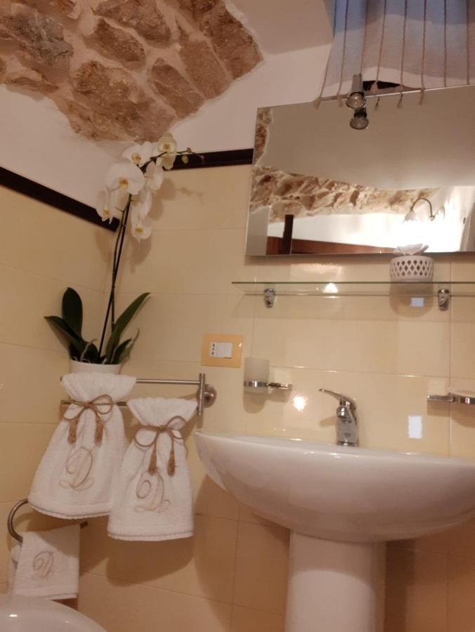 Donna Lucrezia Dimora A Corte B&B Conversano Eksteriør bilde