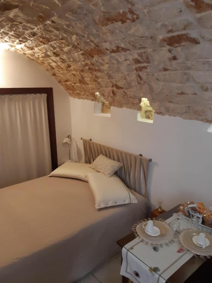 Donna Lucrezia Dimora A Corte B&B Conversano Eksteriør bilde